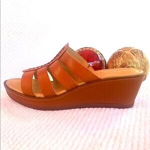 Hush Puppies Platform Wedge Sandal Size 10 Brown Leather Slide-In Padded Footbed